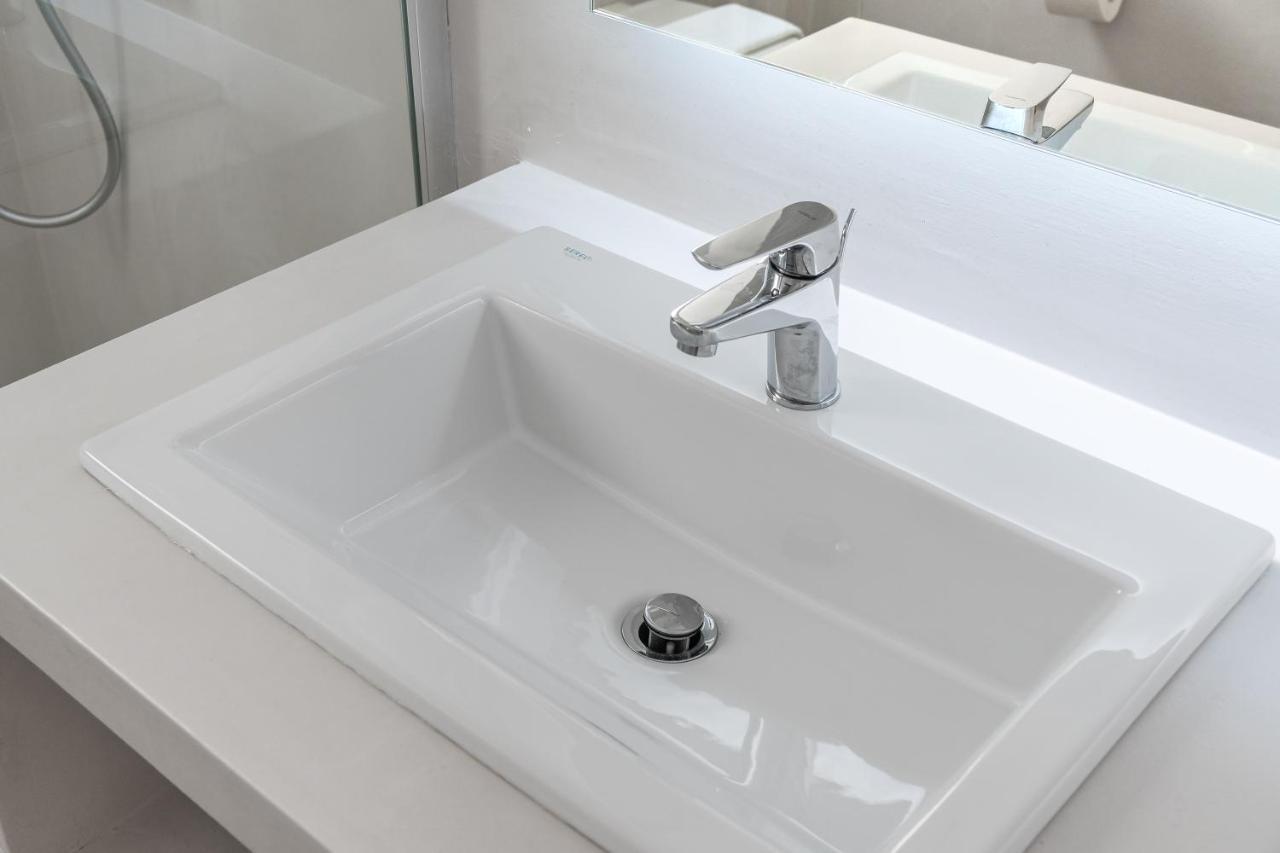 Costa Vasia Boutique Apartments Врахаті Екстер'єр фото