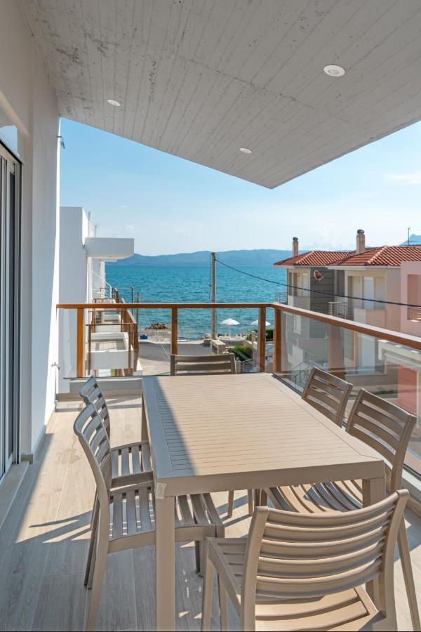 Costa Vasia Boutique Apartments Врахаті Екстер'єр фото